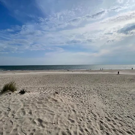 Holiday home Cozy Townhouse Near Beach - By Traum Ferienwohnungen